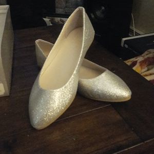 Silver flat shoes